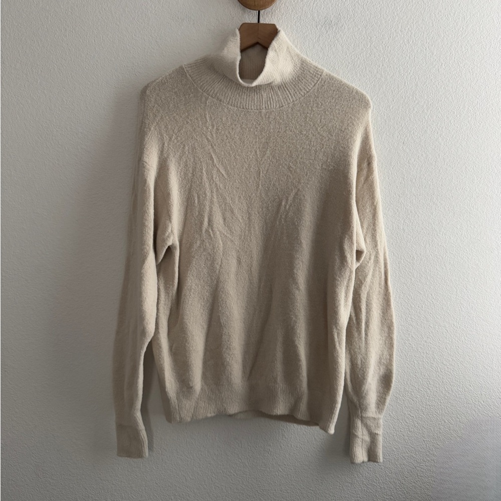 Aritzia Wilfred Stargazer Turtleneck Oversized Sweater